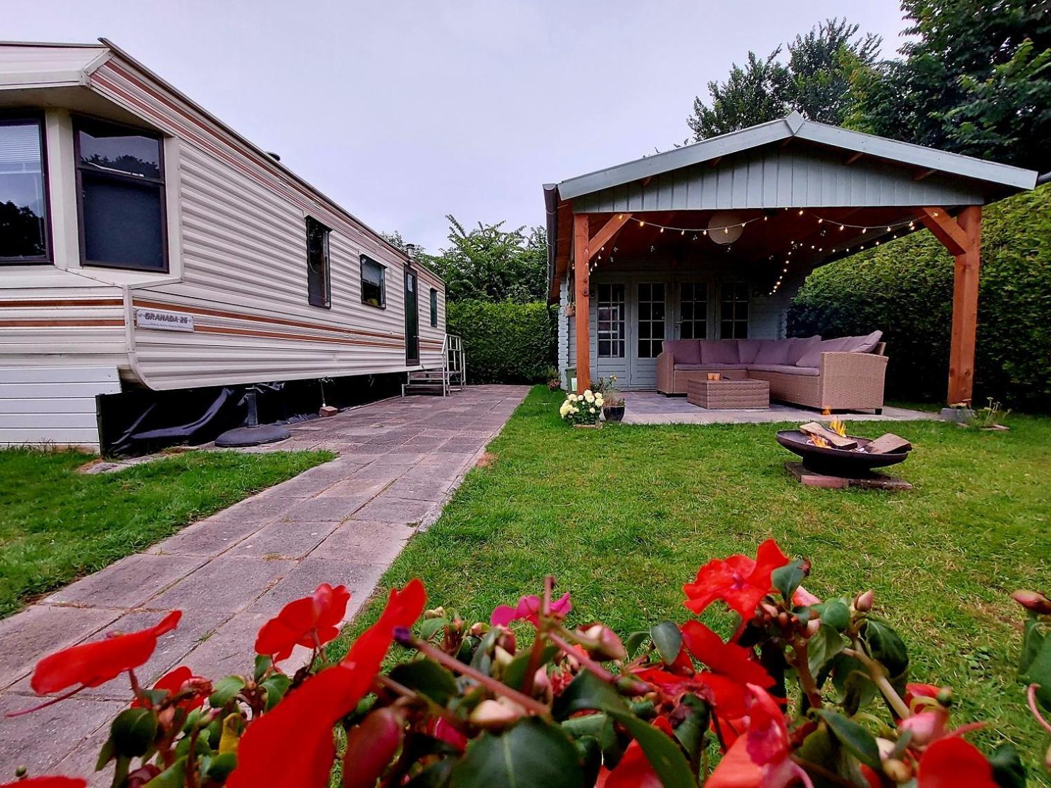 Familychalet De Schaapskooi, 6-Persons, Big Private Garden, Dogs Aloud Westergeest Bagian luar foto